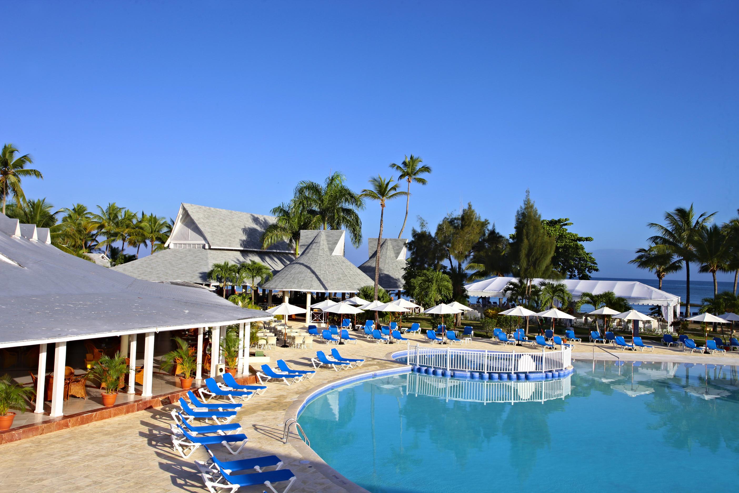 Hotel Bahia Principe Grand San Juan Río San Juan Exterior foto